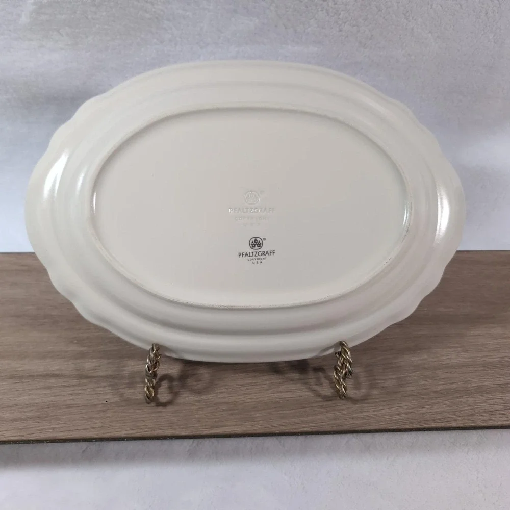 VTG‎ Pfaltzgraff Tea Rose Large 14.75